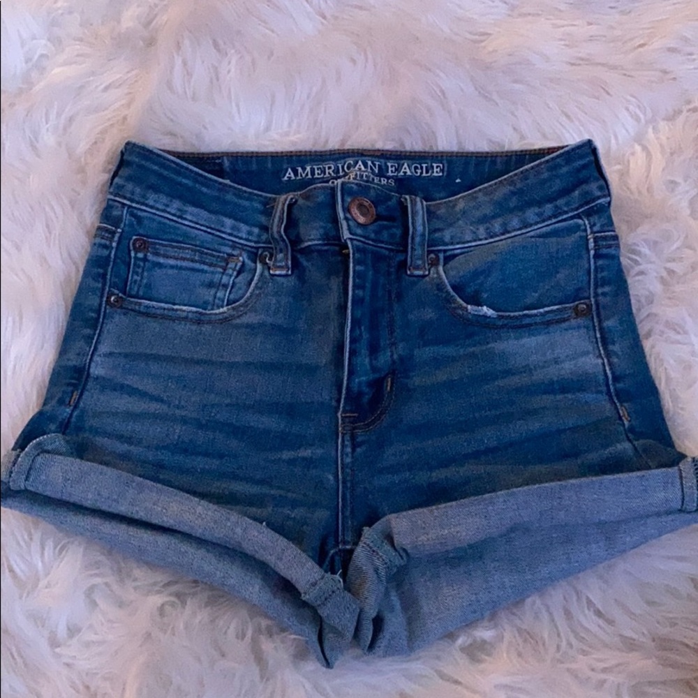 AMERICAN EAGLE SHORTS